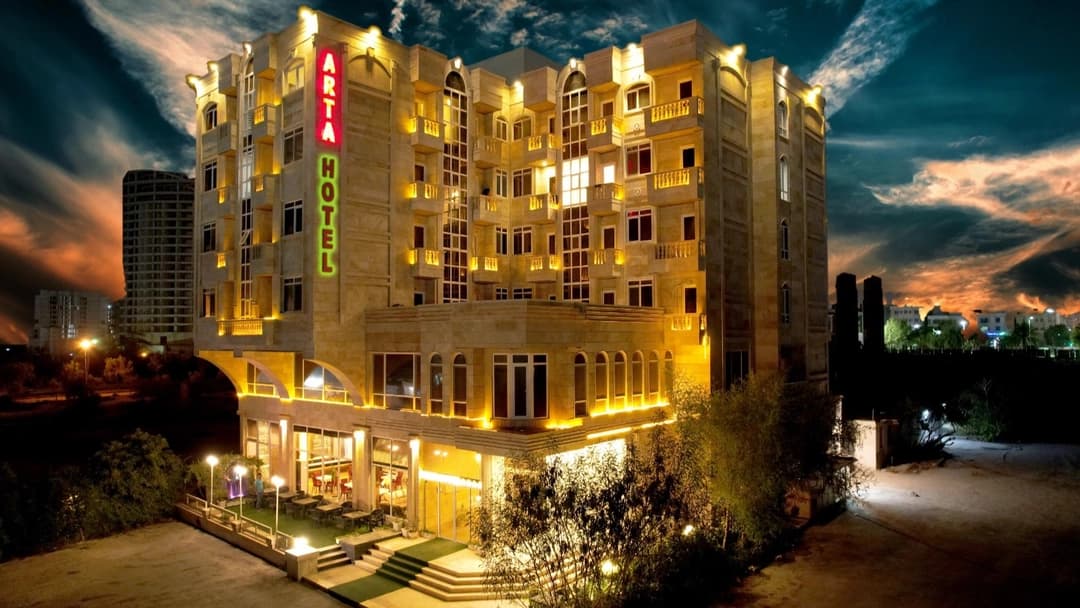 هتل ها و مراکز اقامتی